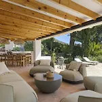 Vila Vivi Homes - Olivia - Sea View - Private Pool - Garden - Bbq