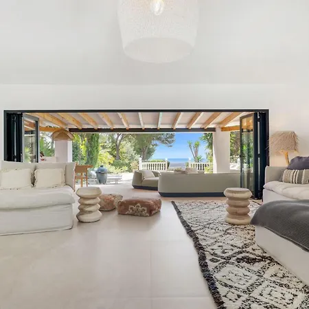 Vivi Homes - Olivia - Sea View - Private Pool - Garden - Bbq *